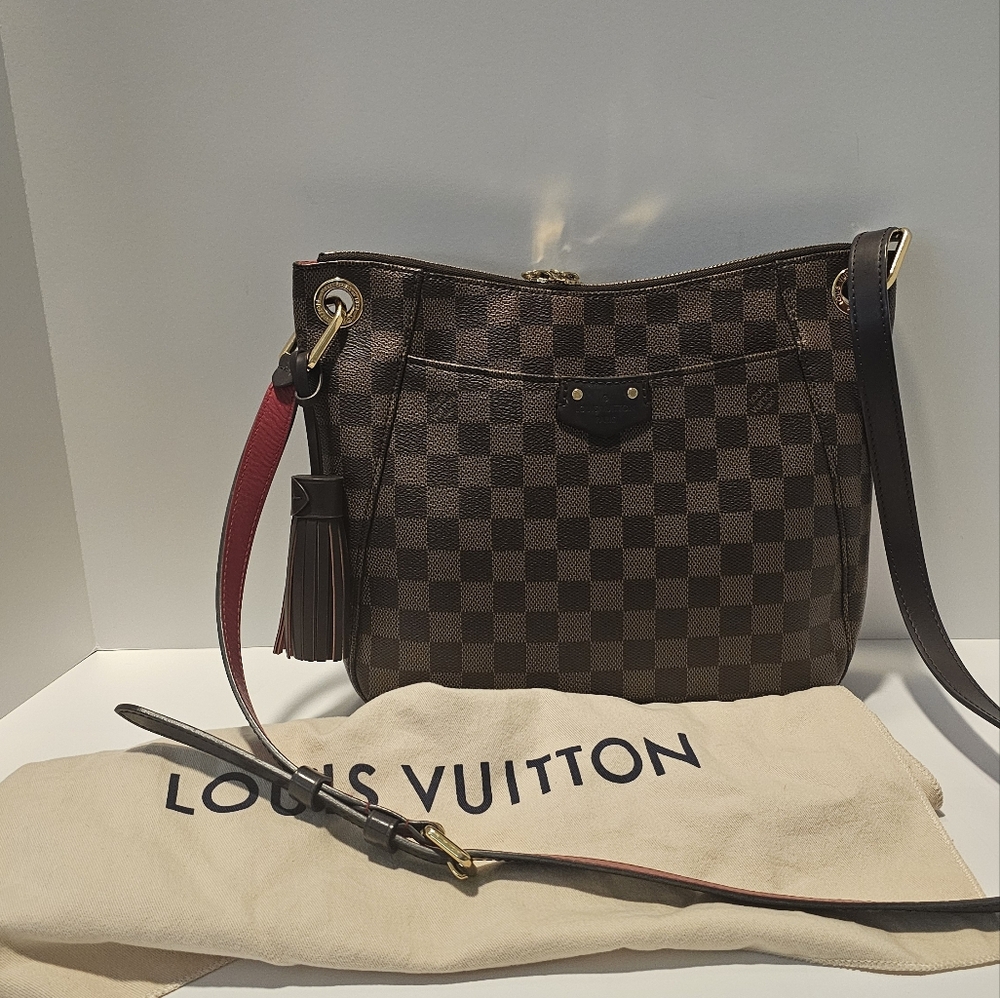 Louis Vuitton Damier Ebene South Bank Besace